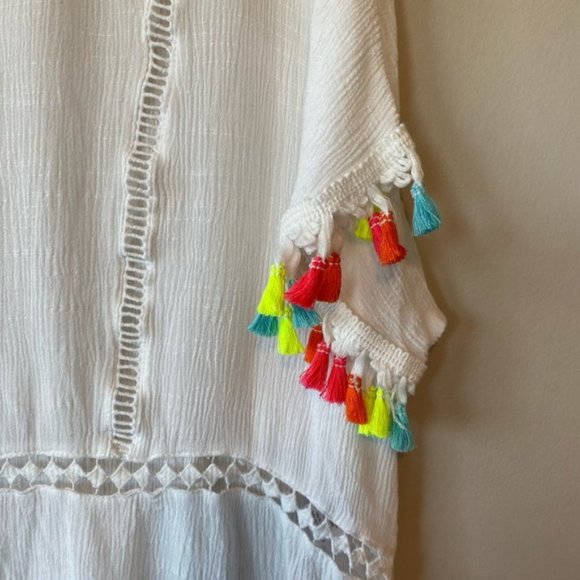 Altar’d state oversized coverup top - Picture 2 of 6